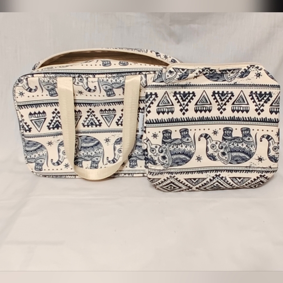 Narwey Set of Two Toiletry Bags Featuring Elephant Design - Picture 1 of 11
